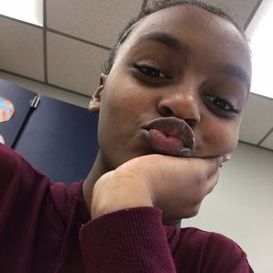 Meet your Posher, Markisicia